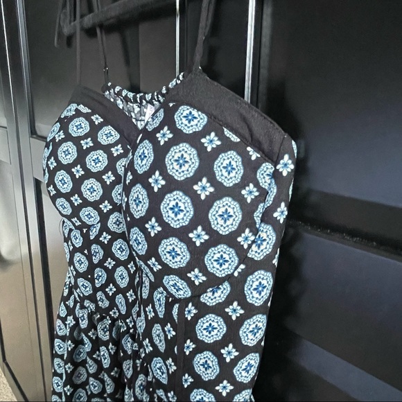 EUC Paisley Navy Blue Dress - Picture 8 of 9